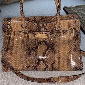 Micheal Kors Hamilton Purse